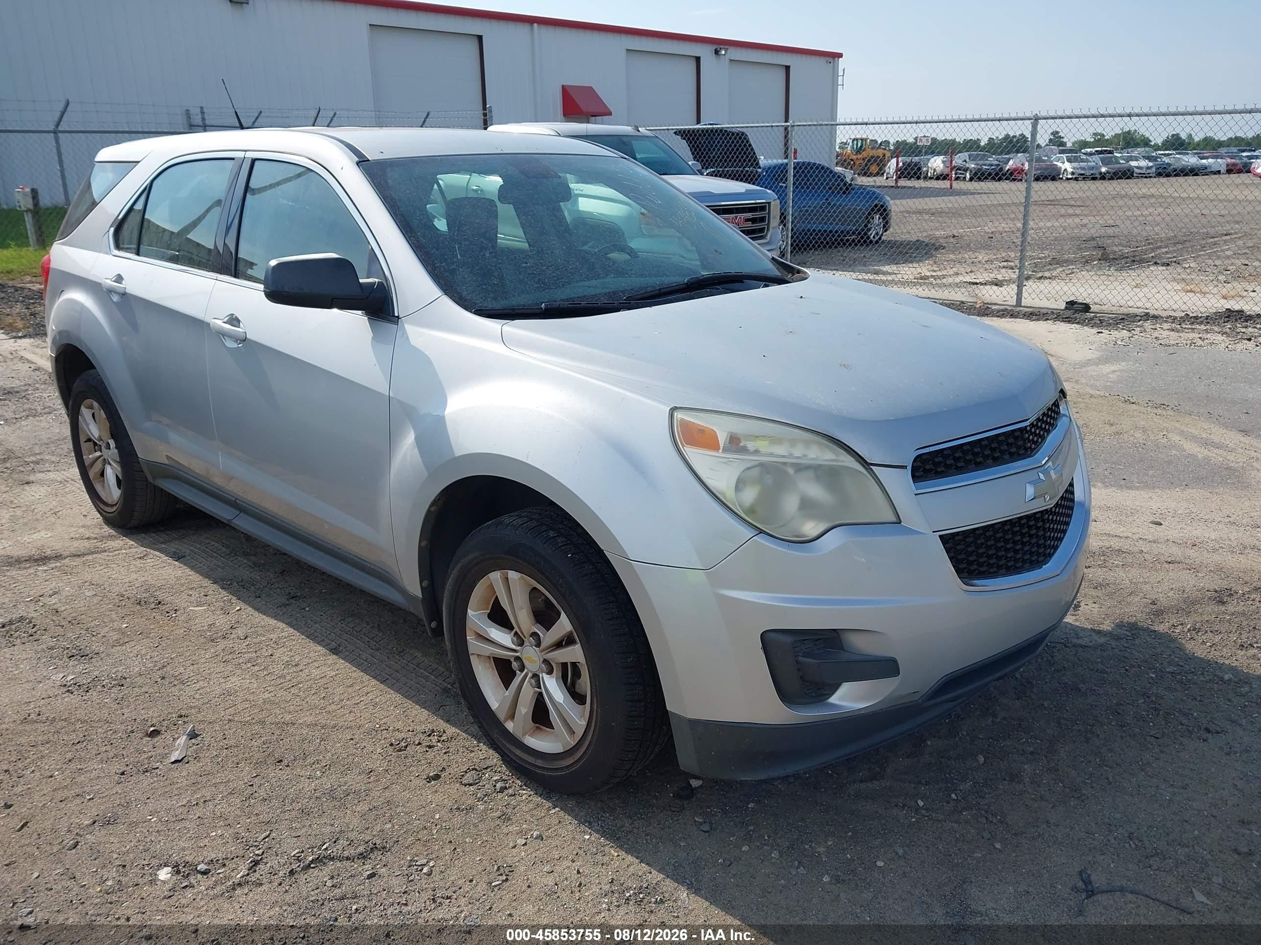 2011 Chevrolet Equinox LS, VIN 2GNALBEC1B1192862 — Normal wear