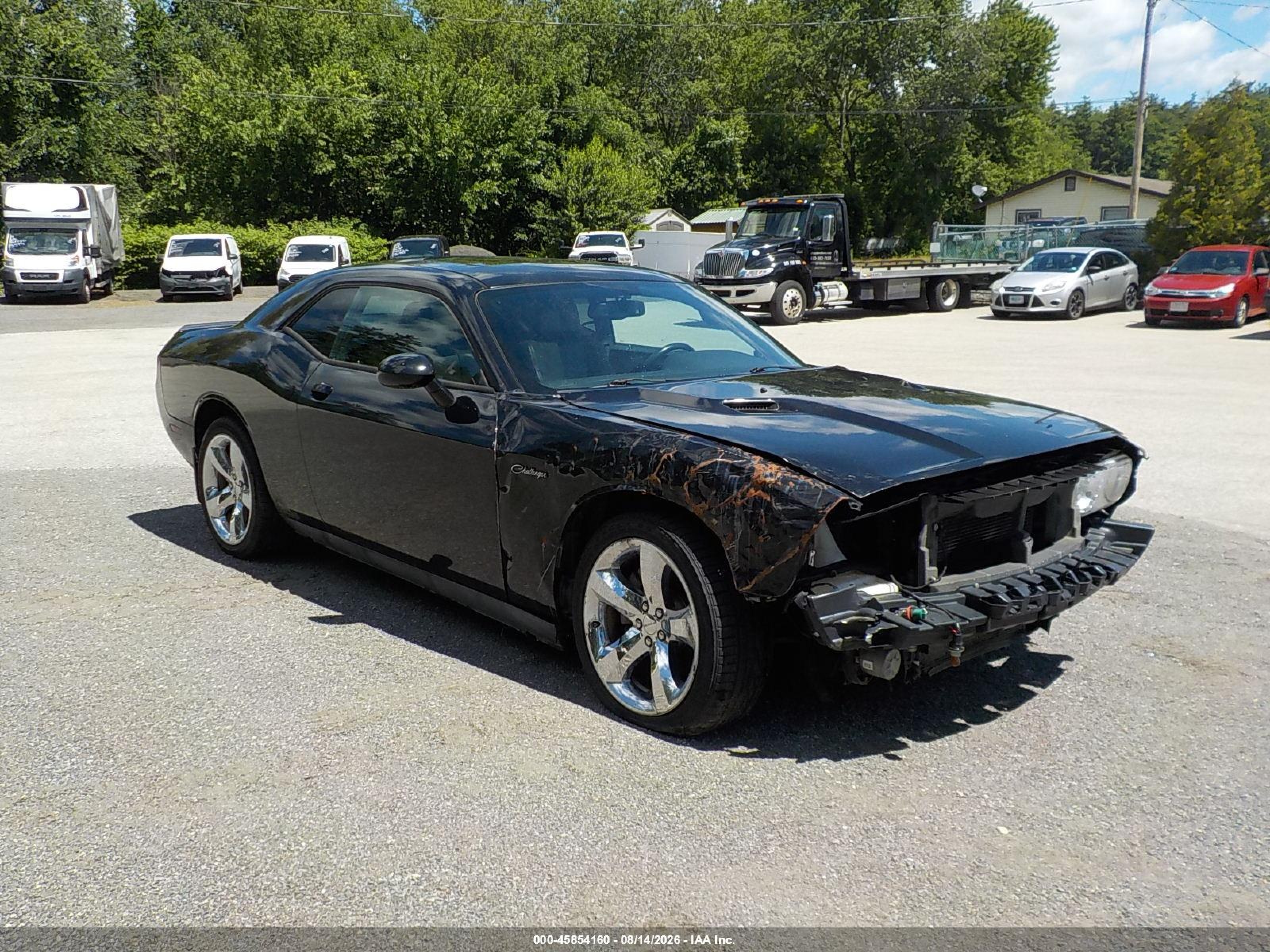 2013 Dodge Challenger SXT, VIN 2C3CDYAGXDH674870 — All over