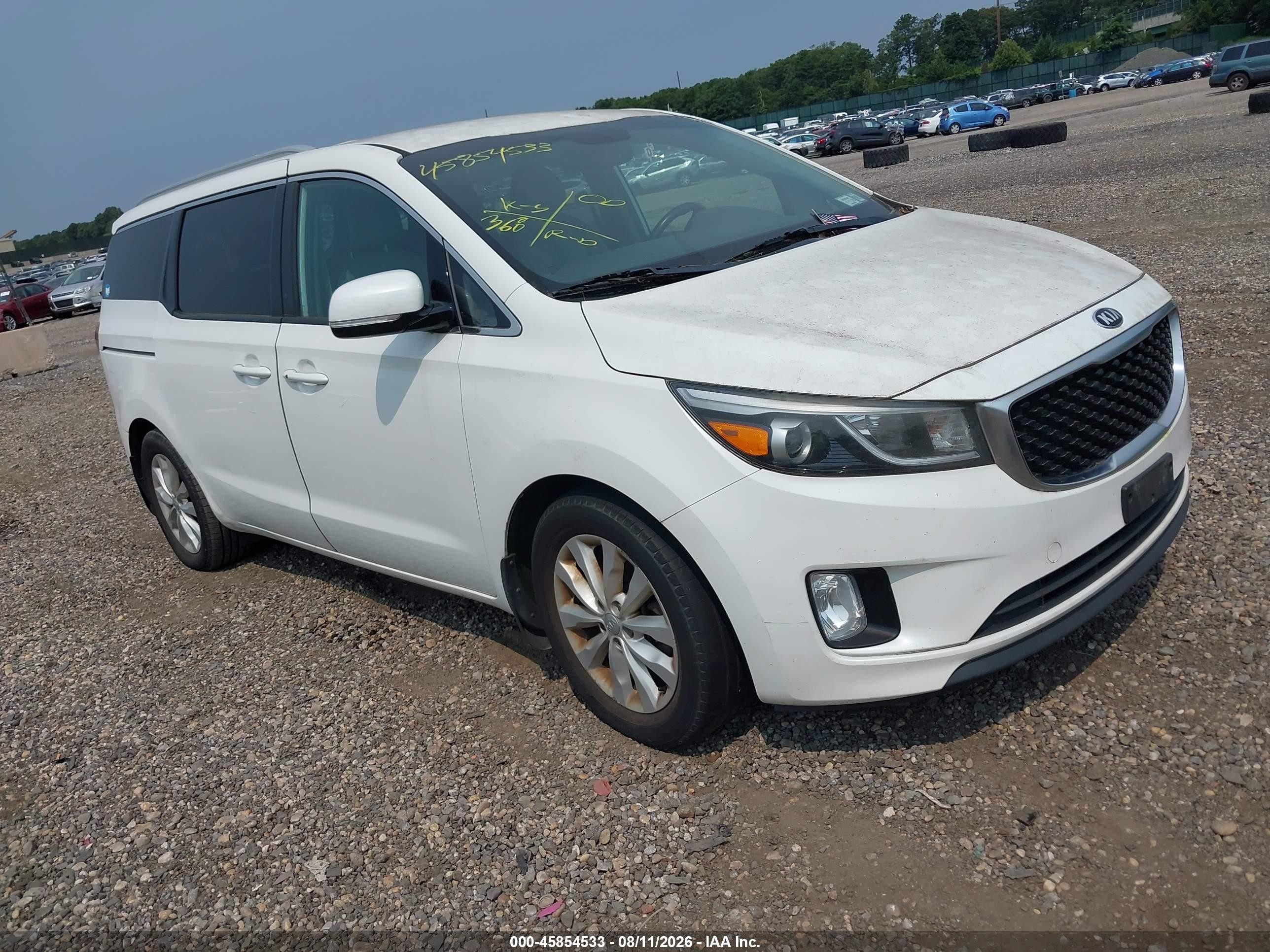 2016 Kia Sedona SX, VIN KNDMC5C13G6184853 — Front end