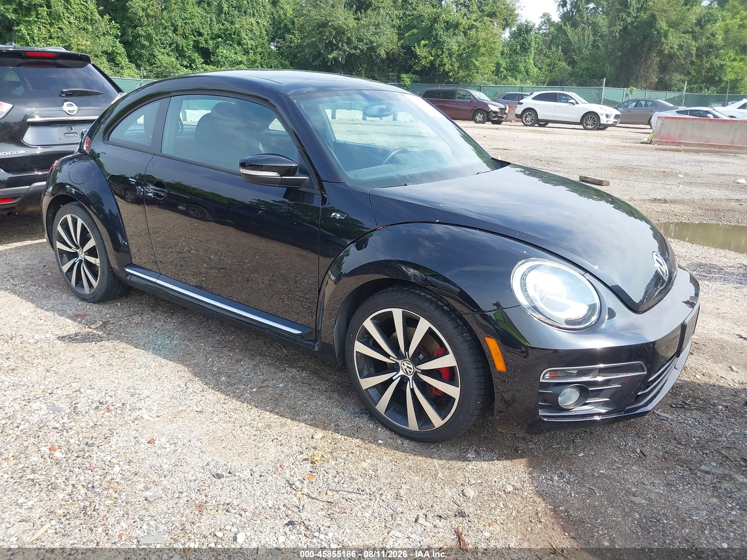 2014 Volkswagen Beetle Turbo R-Line, VIN 3VWVT7AT1EM630187 — Normal wear