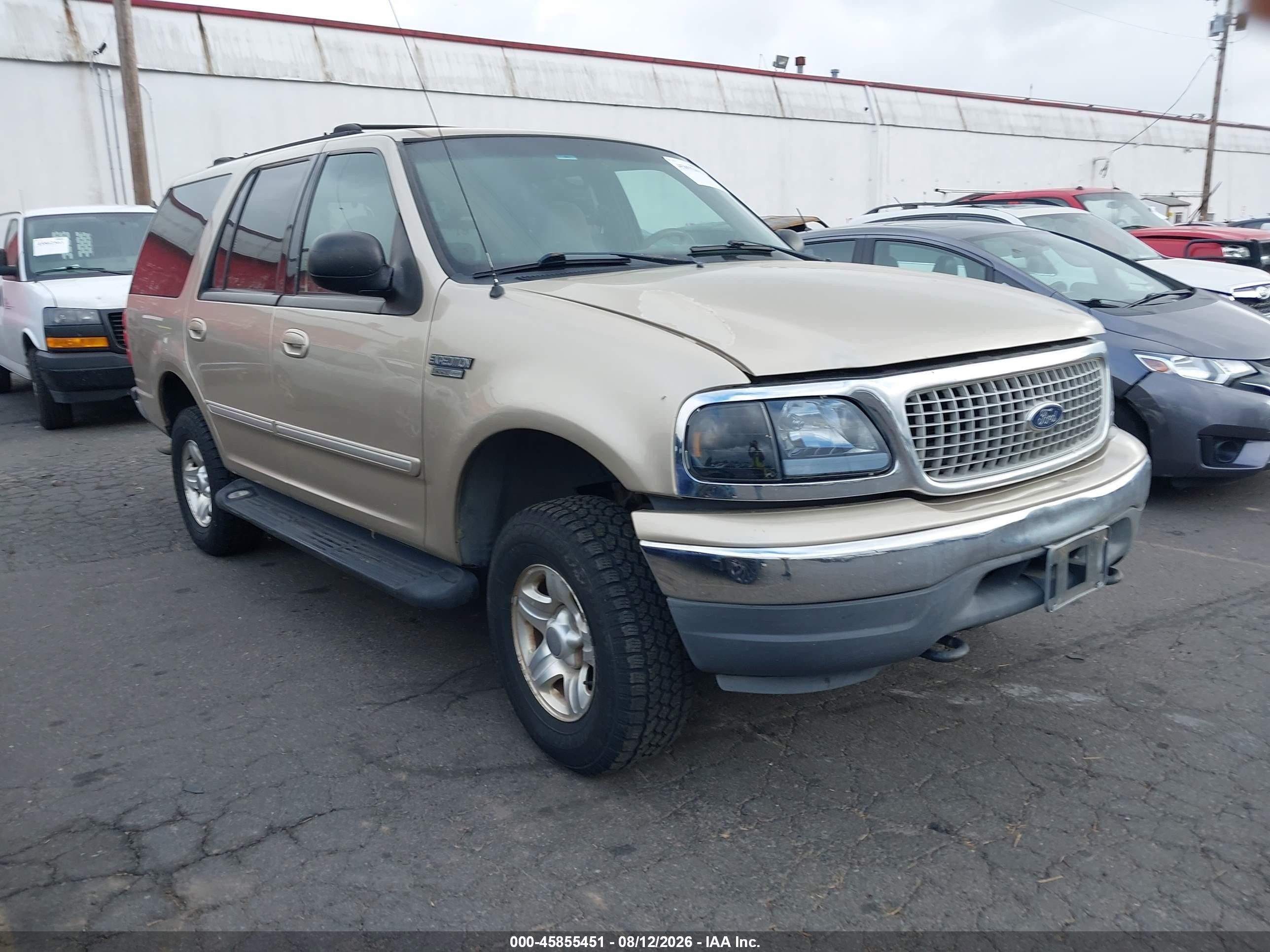 1999 Ford Expedition XLT, VIN 1FMRU1861XLC32704 — Обычный износ