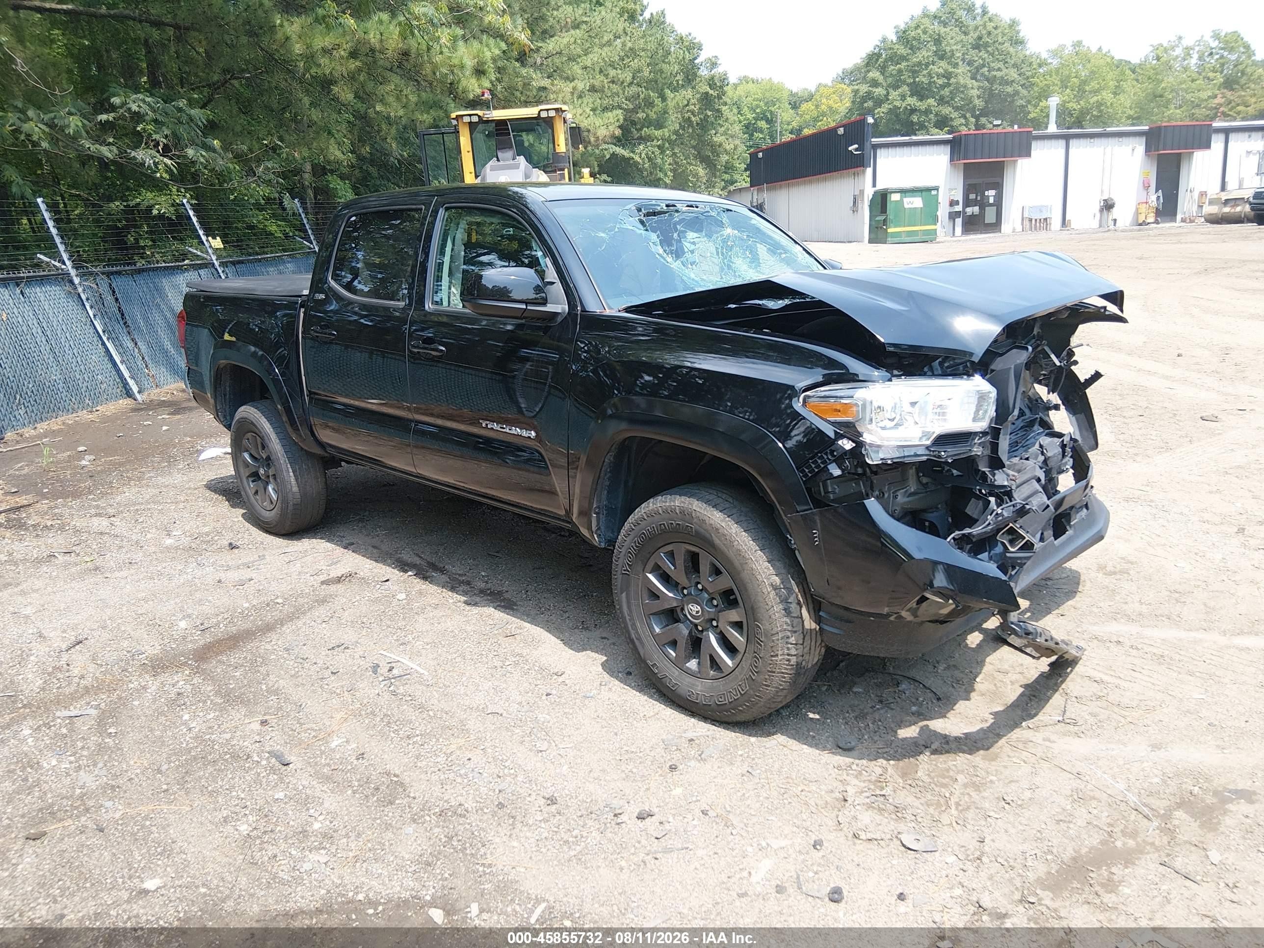2023 Toyota Tacoma SR5, VIN 3TYAX5GN8PT075278 — Front end