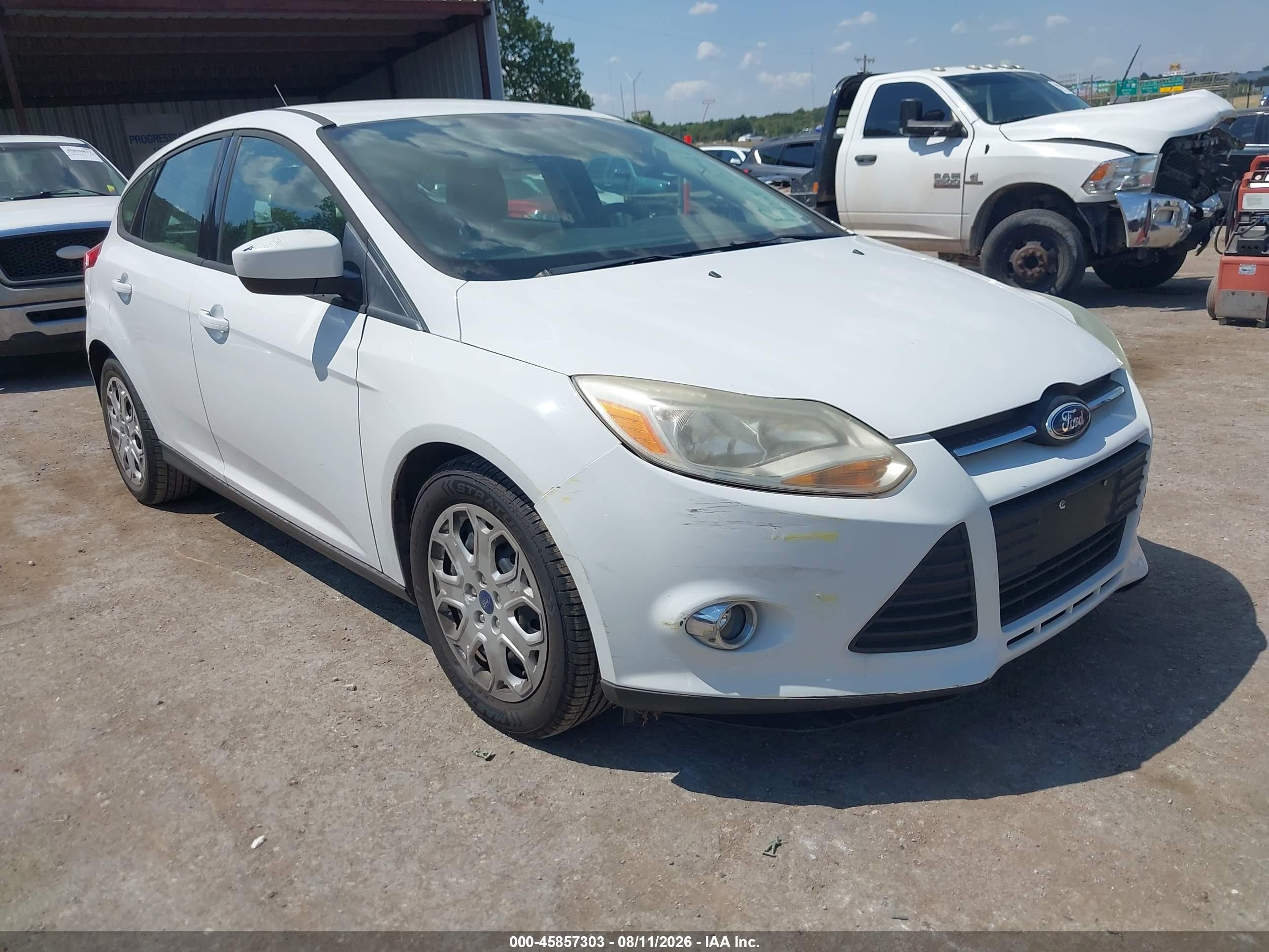 2012 Ford Focus SE, VIN 1FAHP3K29CL366367 — Normal wear