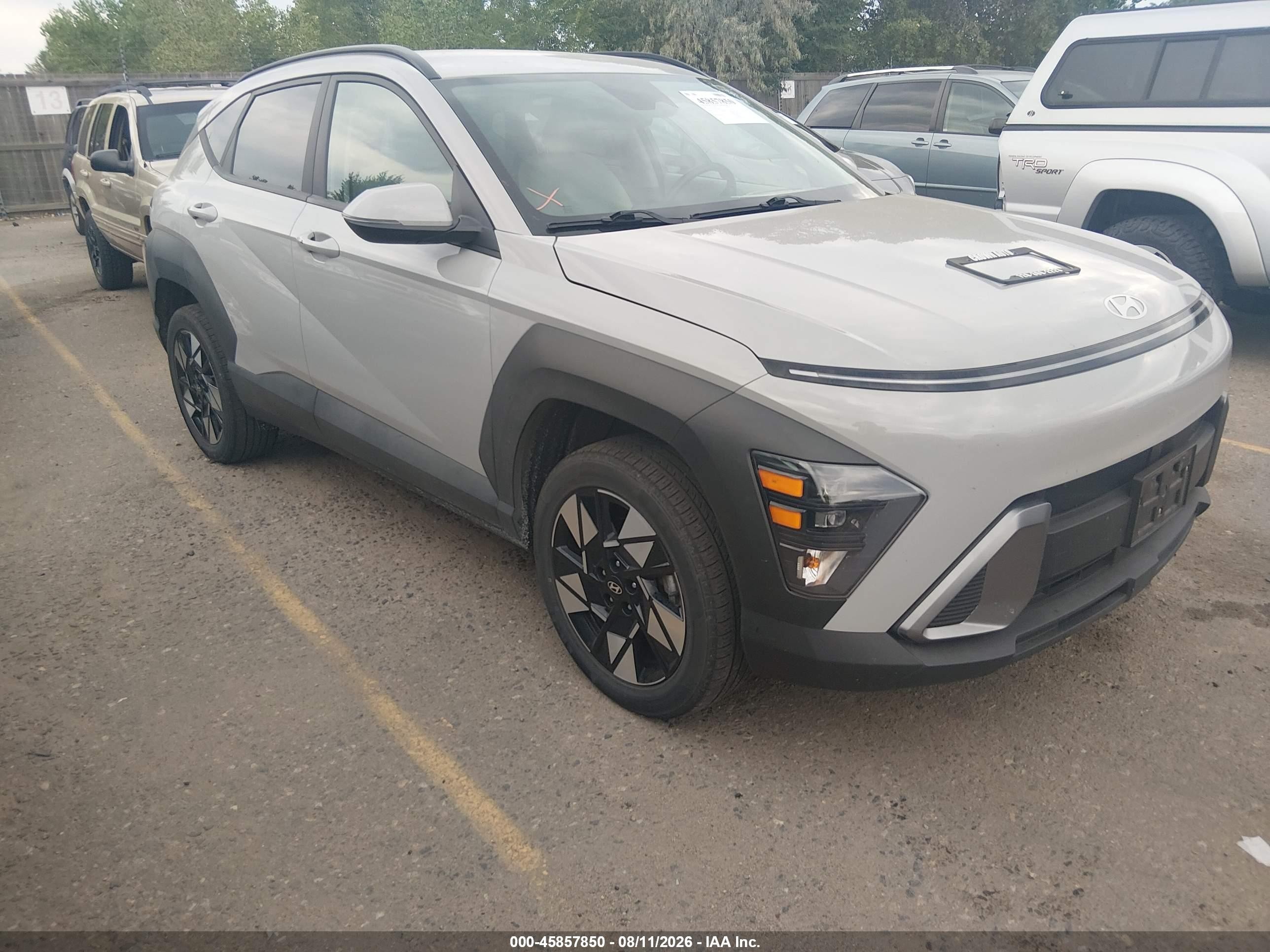 2024 Hyundai Kona SEL, VIN KM8HBCAB4RU180213 — Зад