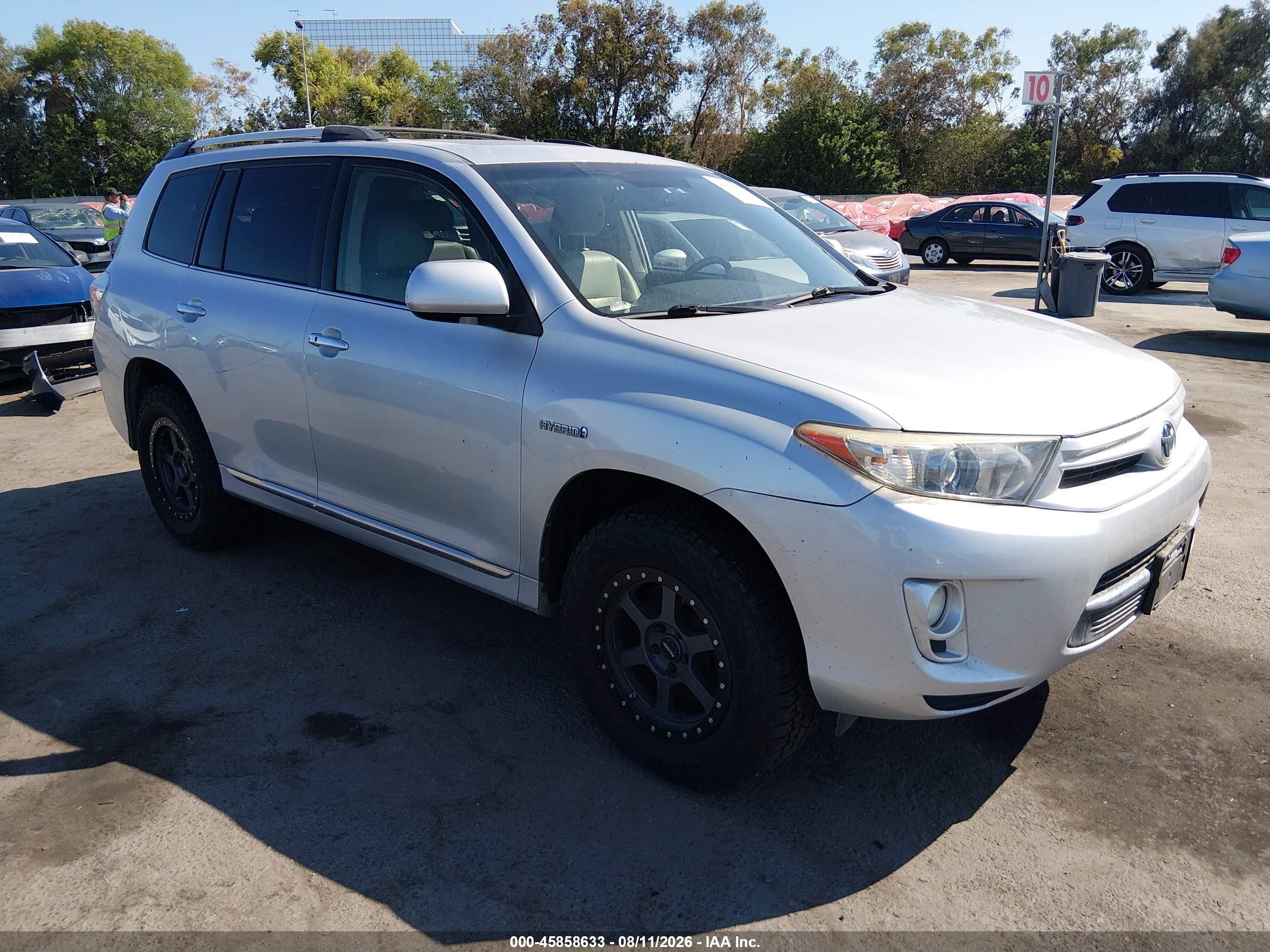 2013 Toyota Highlander Limited, VIN JTEDC3EH3D2011332 — Normal wear