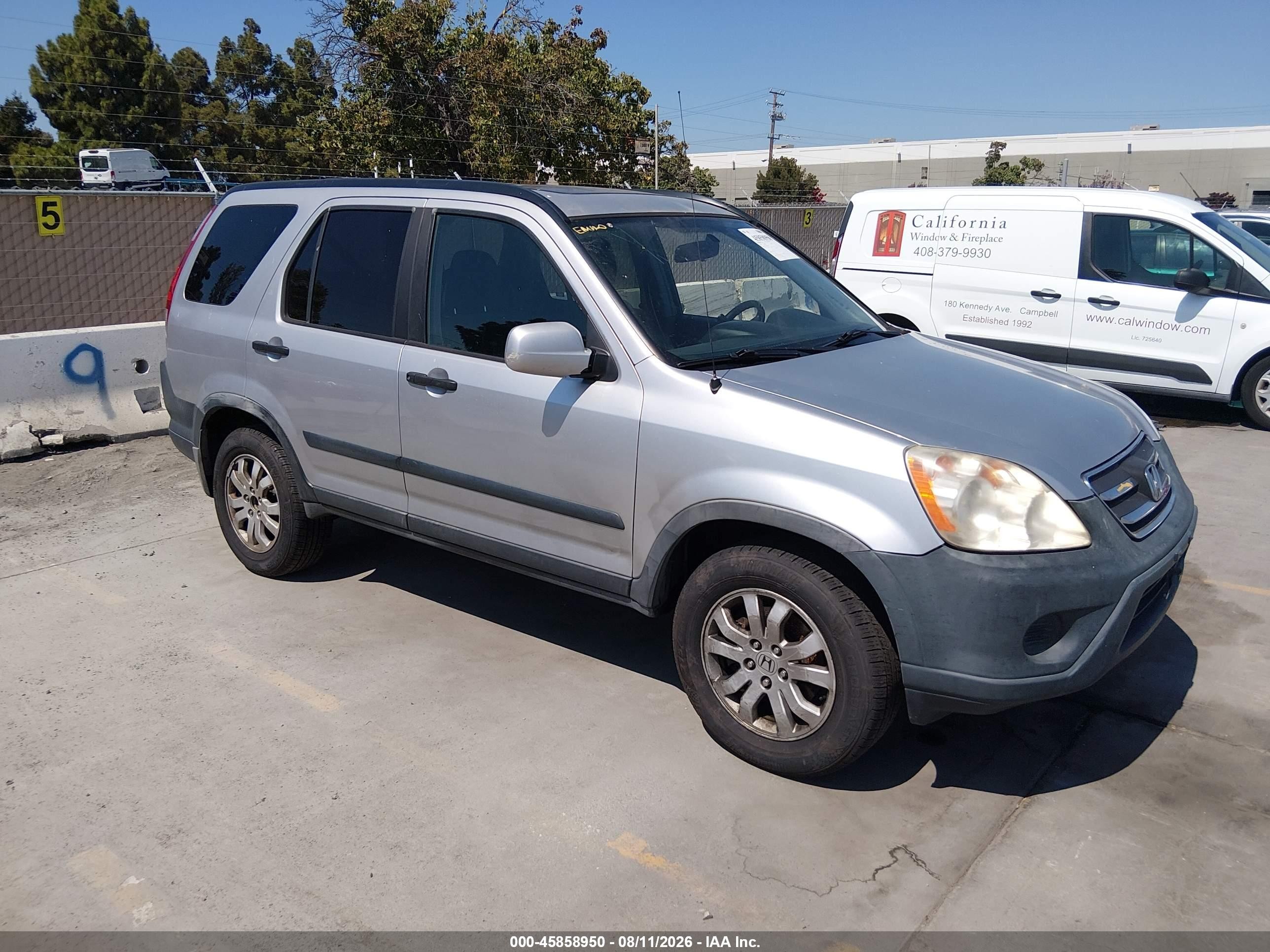 2005 Honda CR-V EX, VIN JHLRD78845C060046 — Normal wear