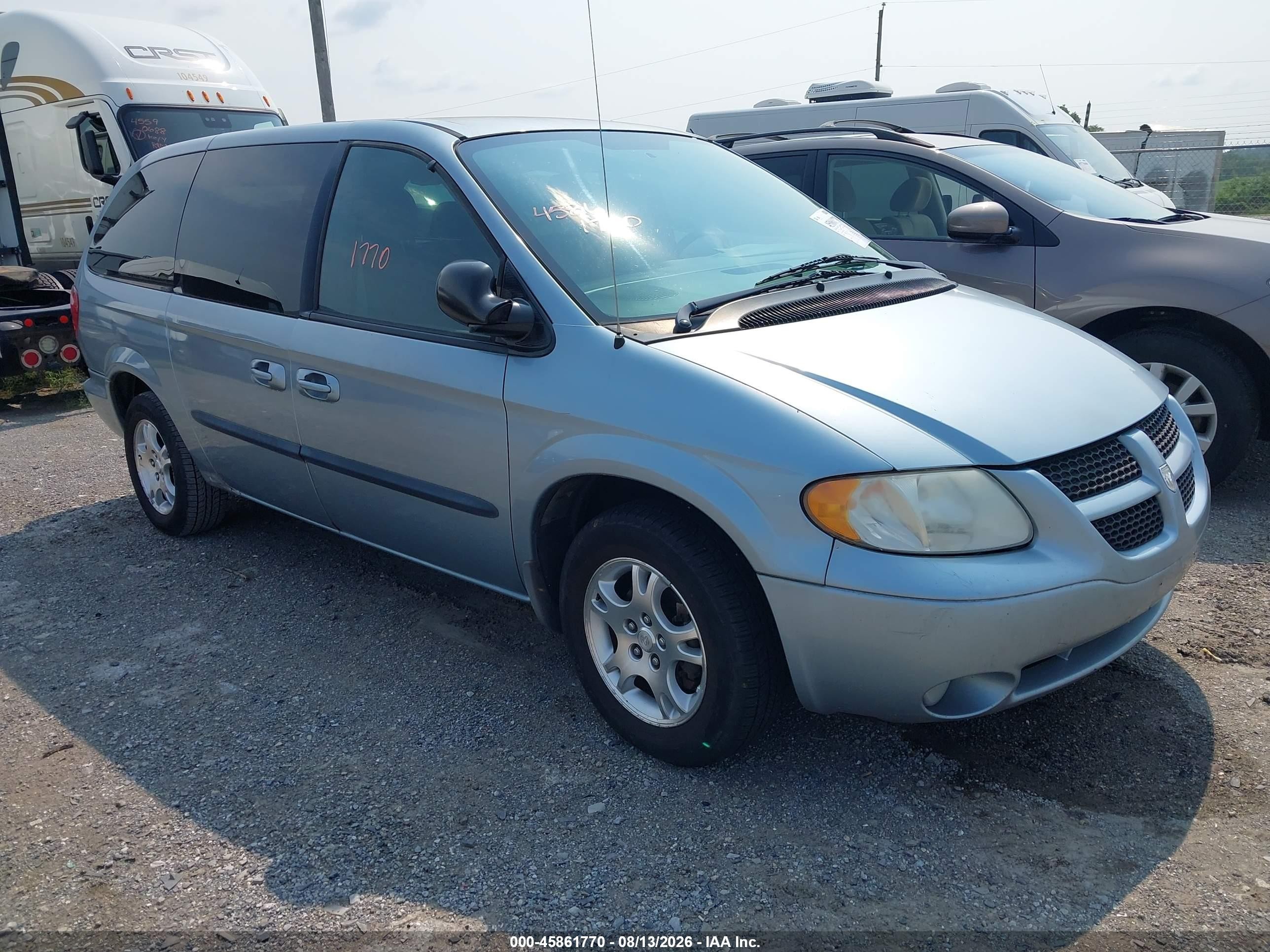 2003 Dodge Caravan Sport, VIN 2D4GP44L73R224658 — Normal wear