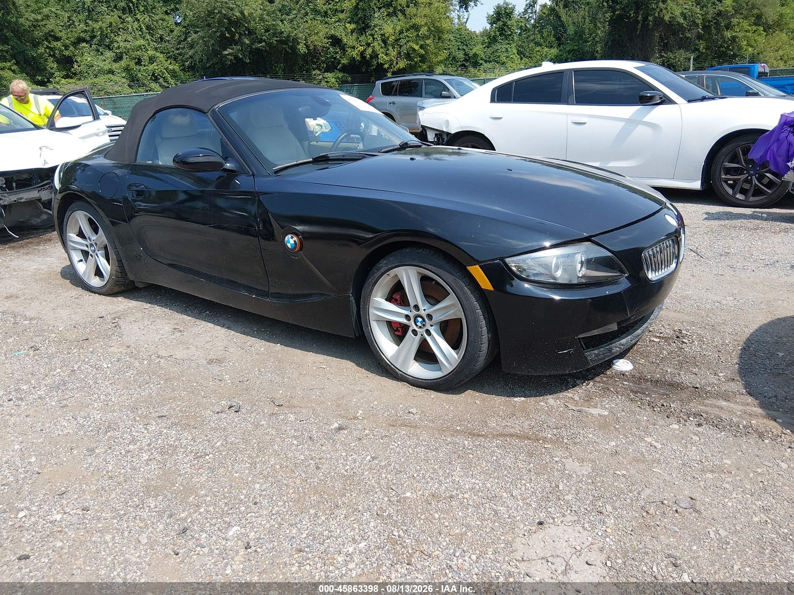2007 BMW Z4 3.0si, VIN 4USBU53507LX03621 — Normal wear