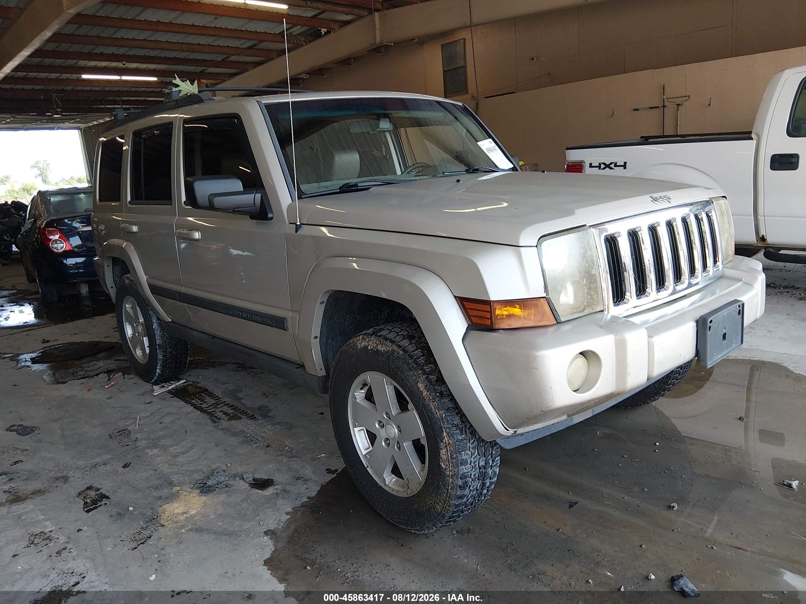 2007 Jeep Commander Sport, VIN 1J8HG48P97C602839 — Normal wear