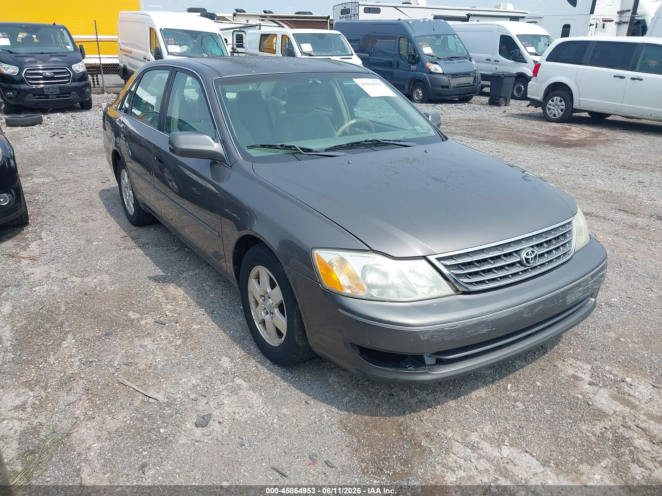 2003 Toyota Avalon XLS, VIN 4T1BF28B33U275623 — Normal wear