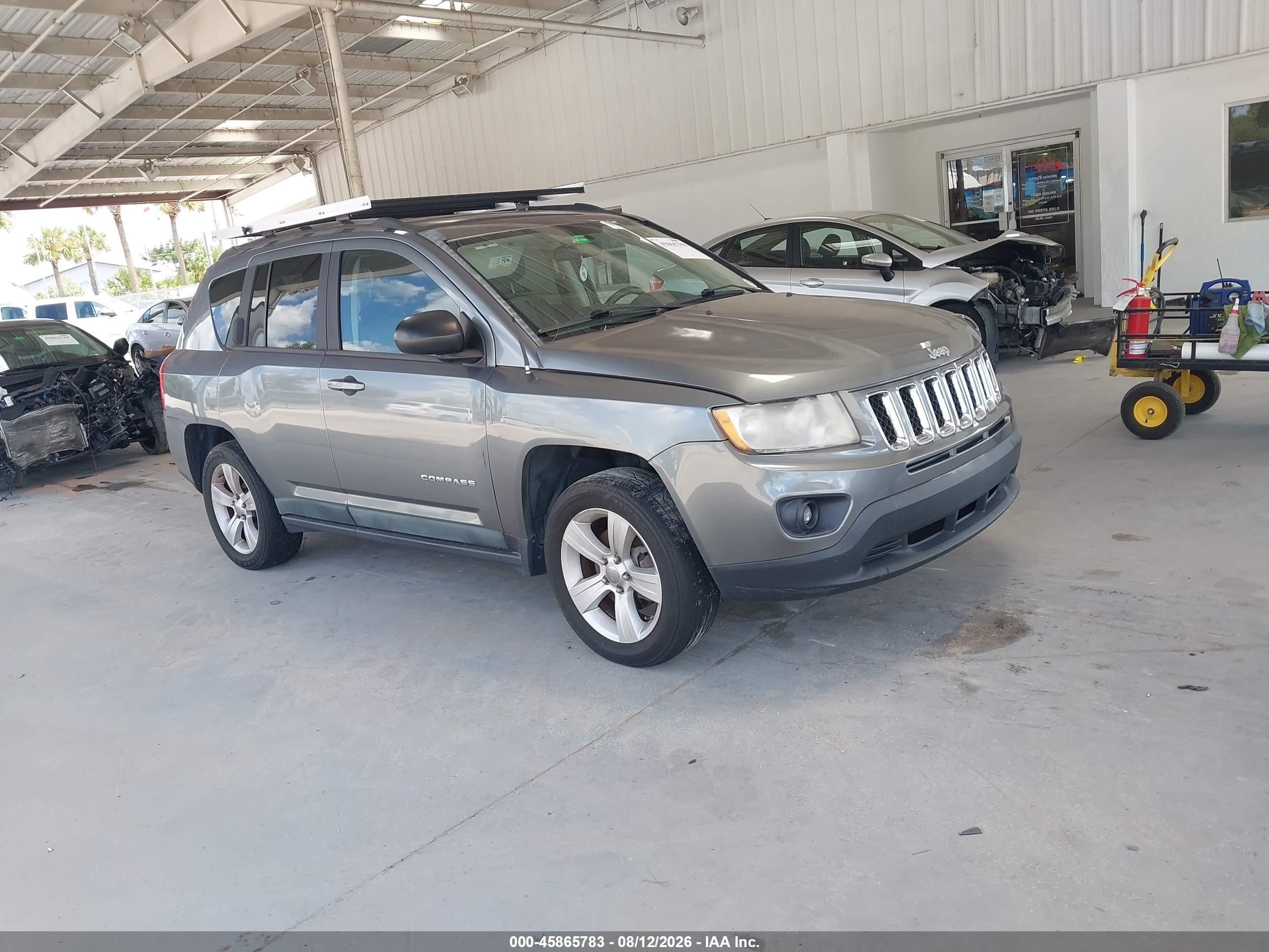 2011 Jeep Compass Latitude, VIN 1J4NF1FB0BD266353 — Обычный износ