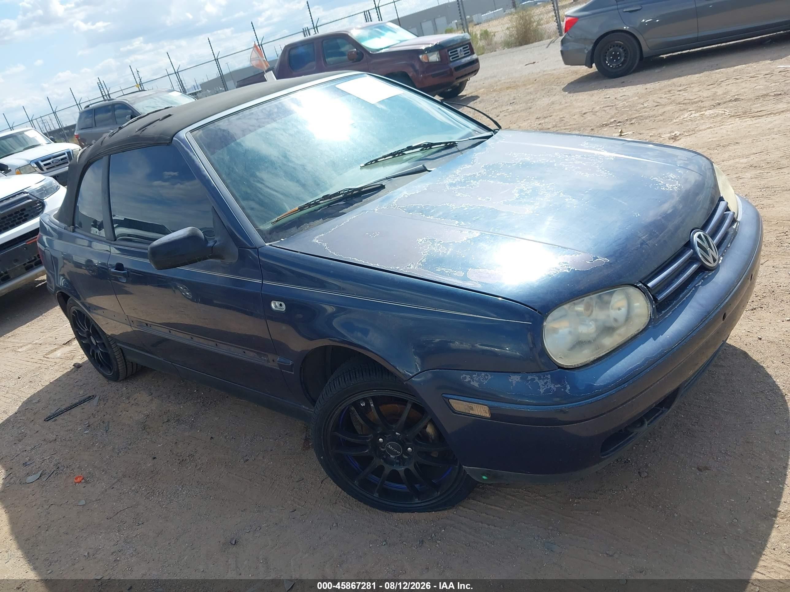 2001 Volkswagen Cabriolet, VIN 3VWBC21V71M805060 — Normal wear