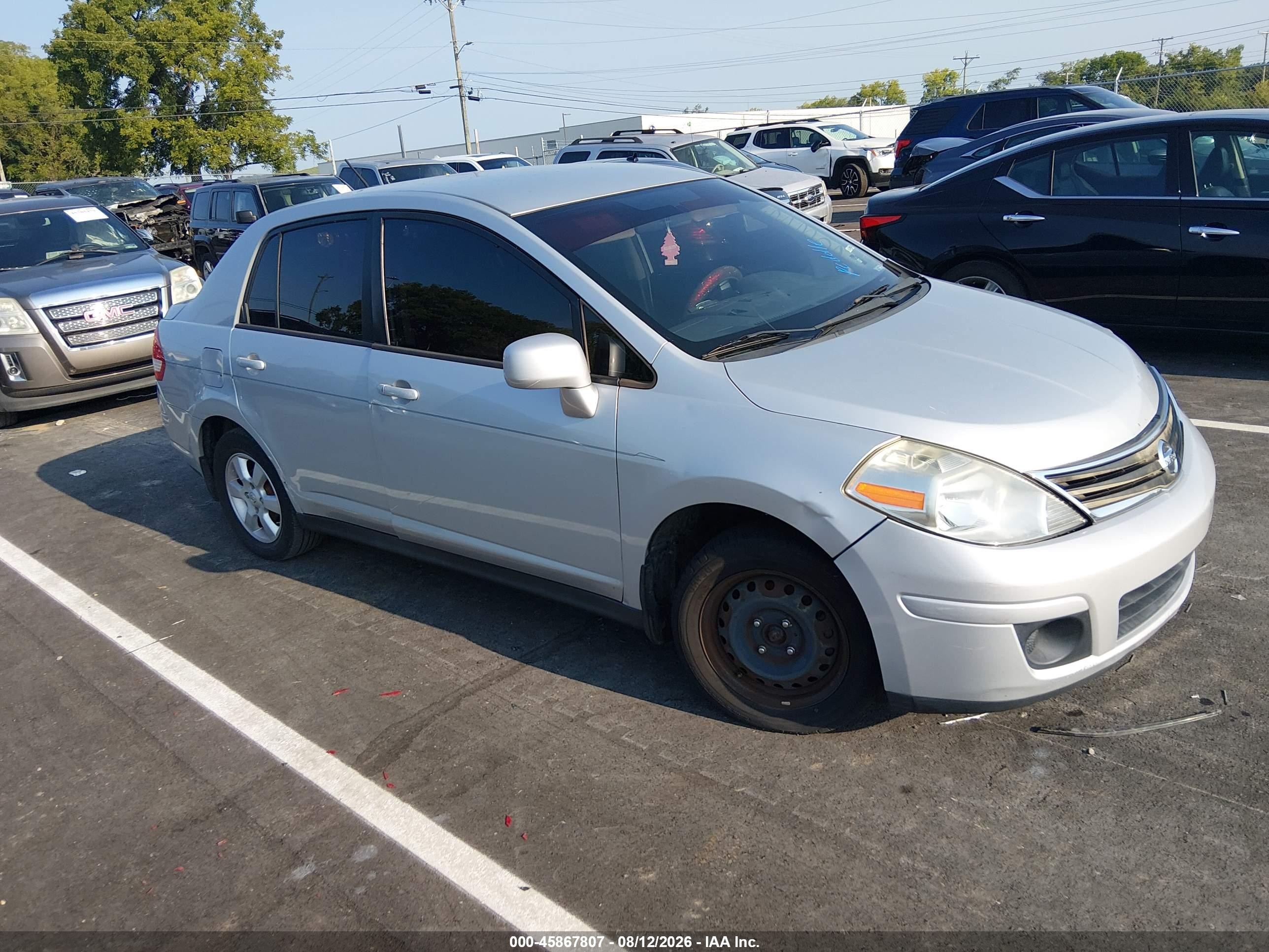 2011 Nissan Versa S, VIN 3N1BC1AP3BL377979 — Normal wear