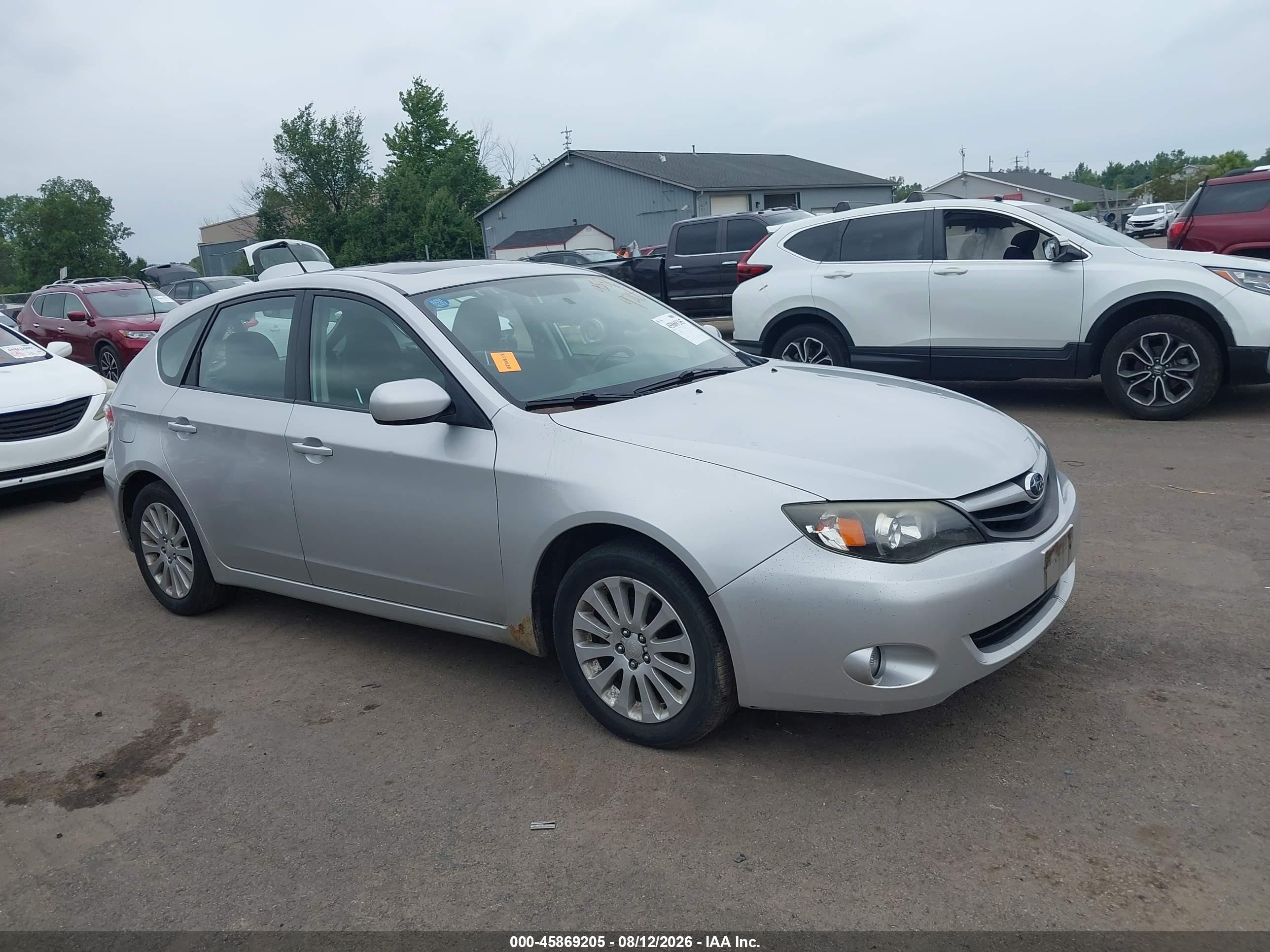 2011 Subaru Impreza Premium, VIN JF1GH6B66BH810271 — Перед