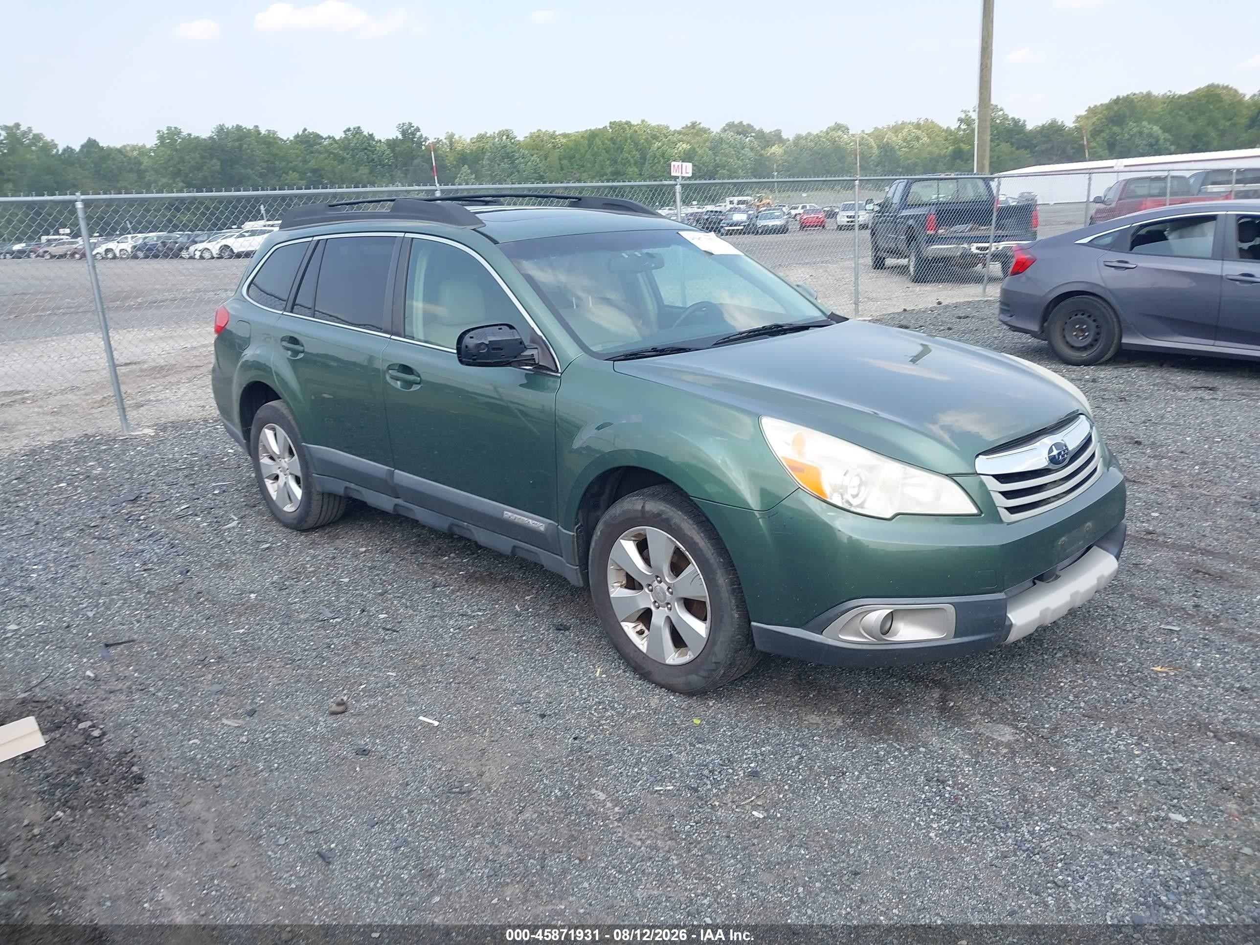 2010 Subaru Outback Limited Power Moon, VIN 4S4BRBLC0A3366892 — Normal wear