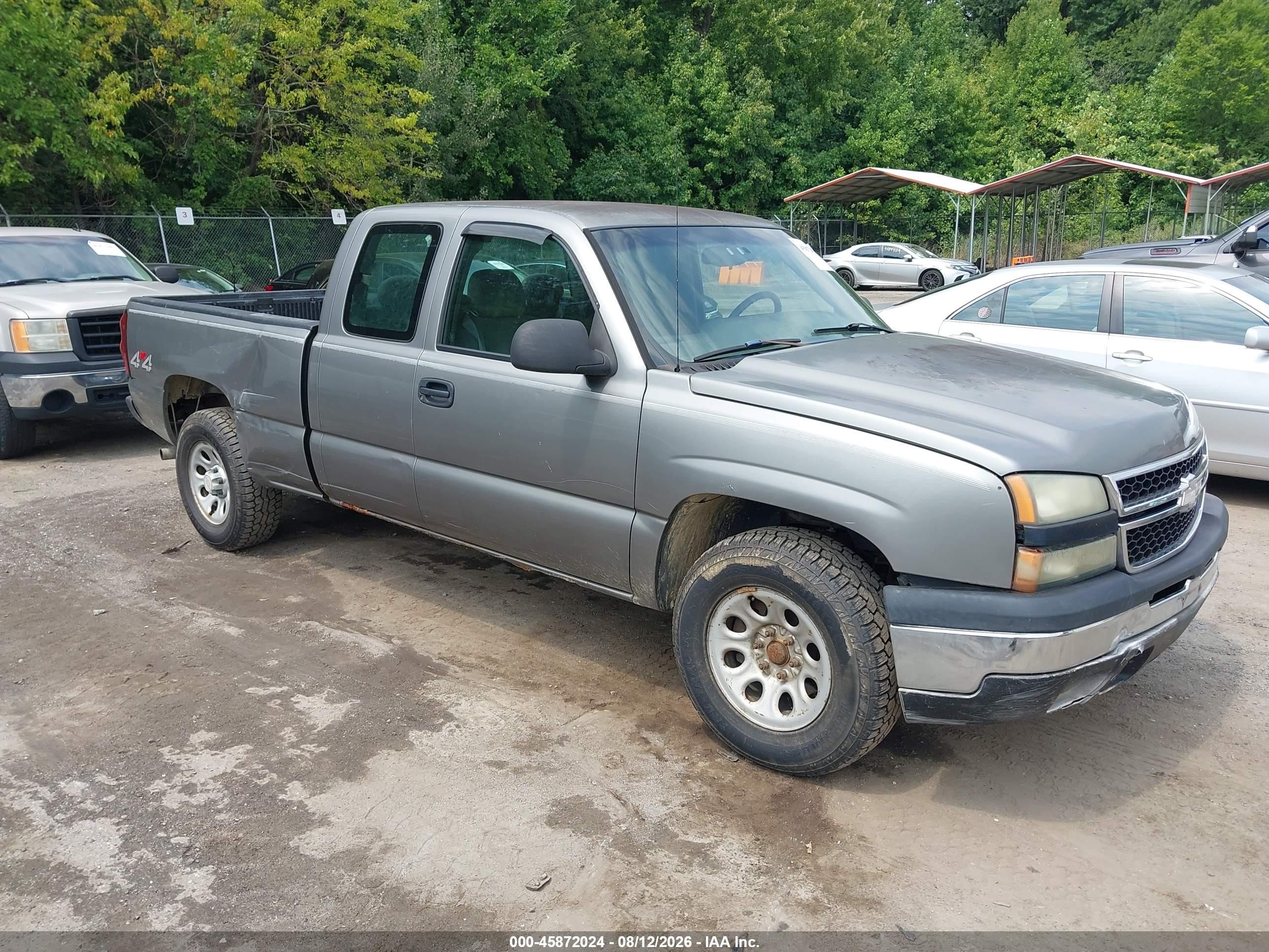 2006 Chevrolet Silverado 1500 LT1, VIN 1GCEK19BX6Z175550 — Обычный износ