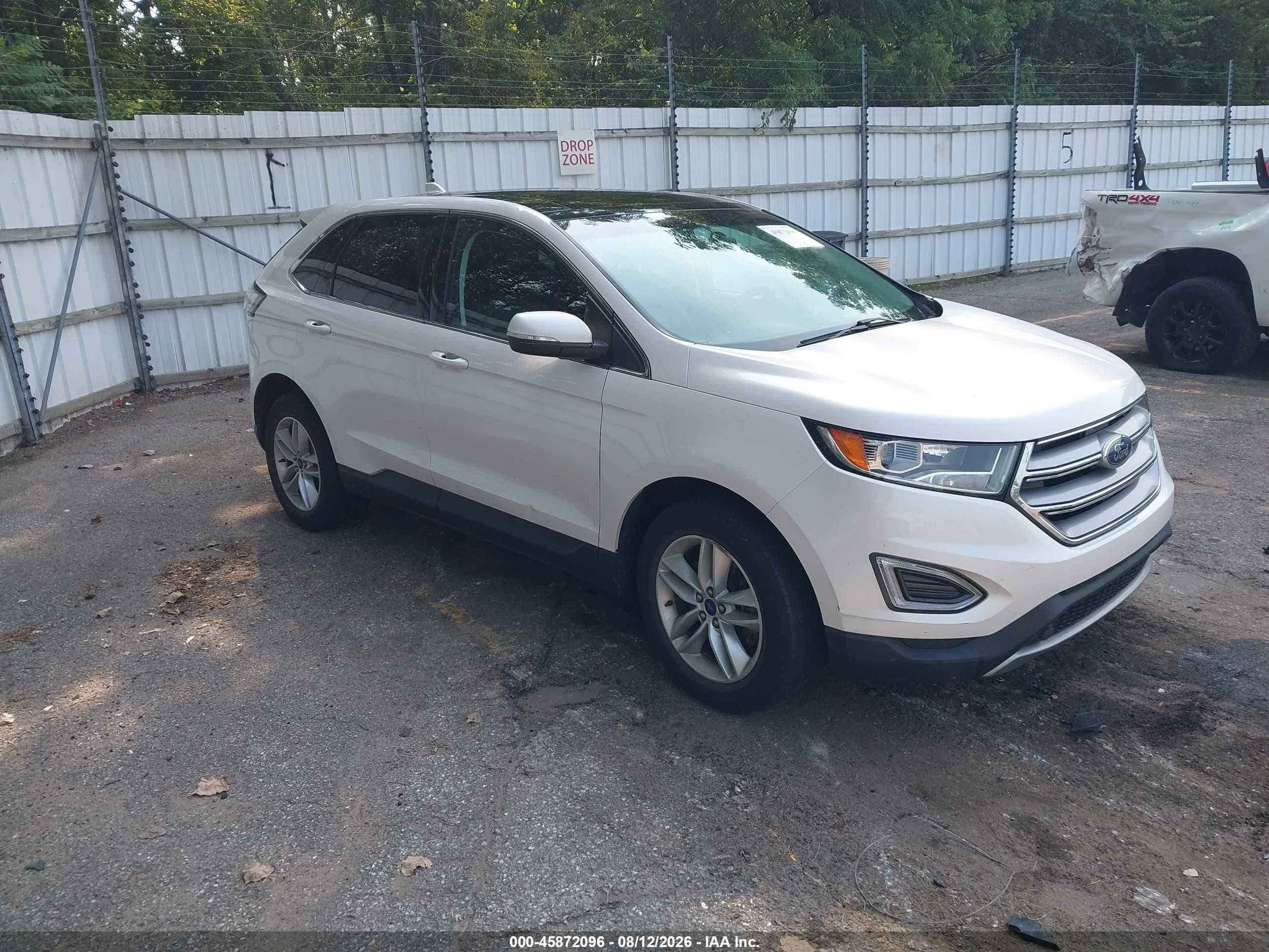 2016 Ford Edge SEL, VIN 2FMPK4J98GBC21878 — Normal wear