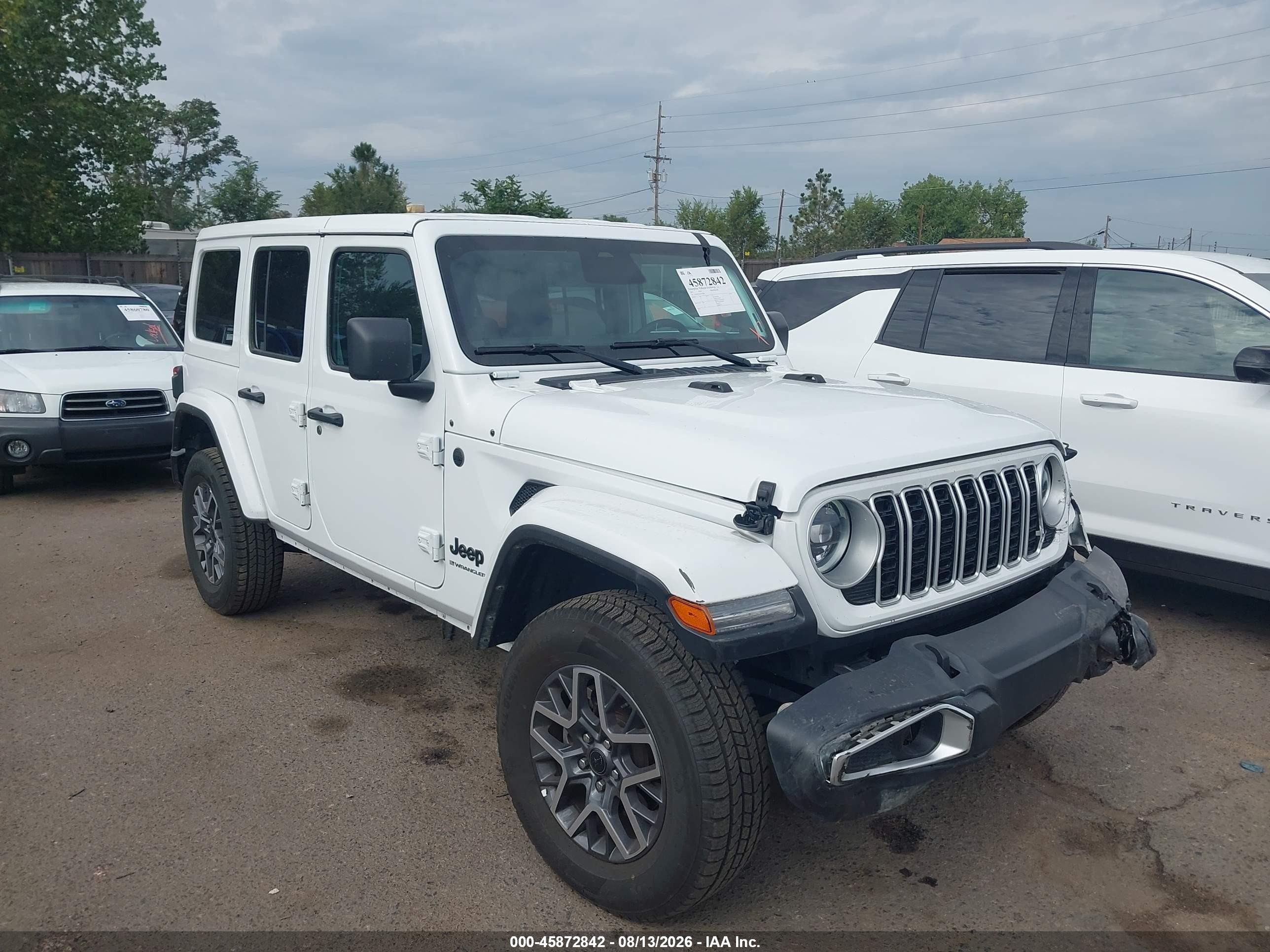 2025 Jeep Wrangler Sahara, VIN 1C4PJXEN4SW597906 — Перед