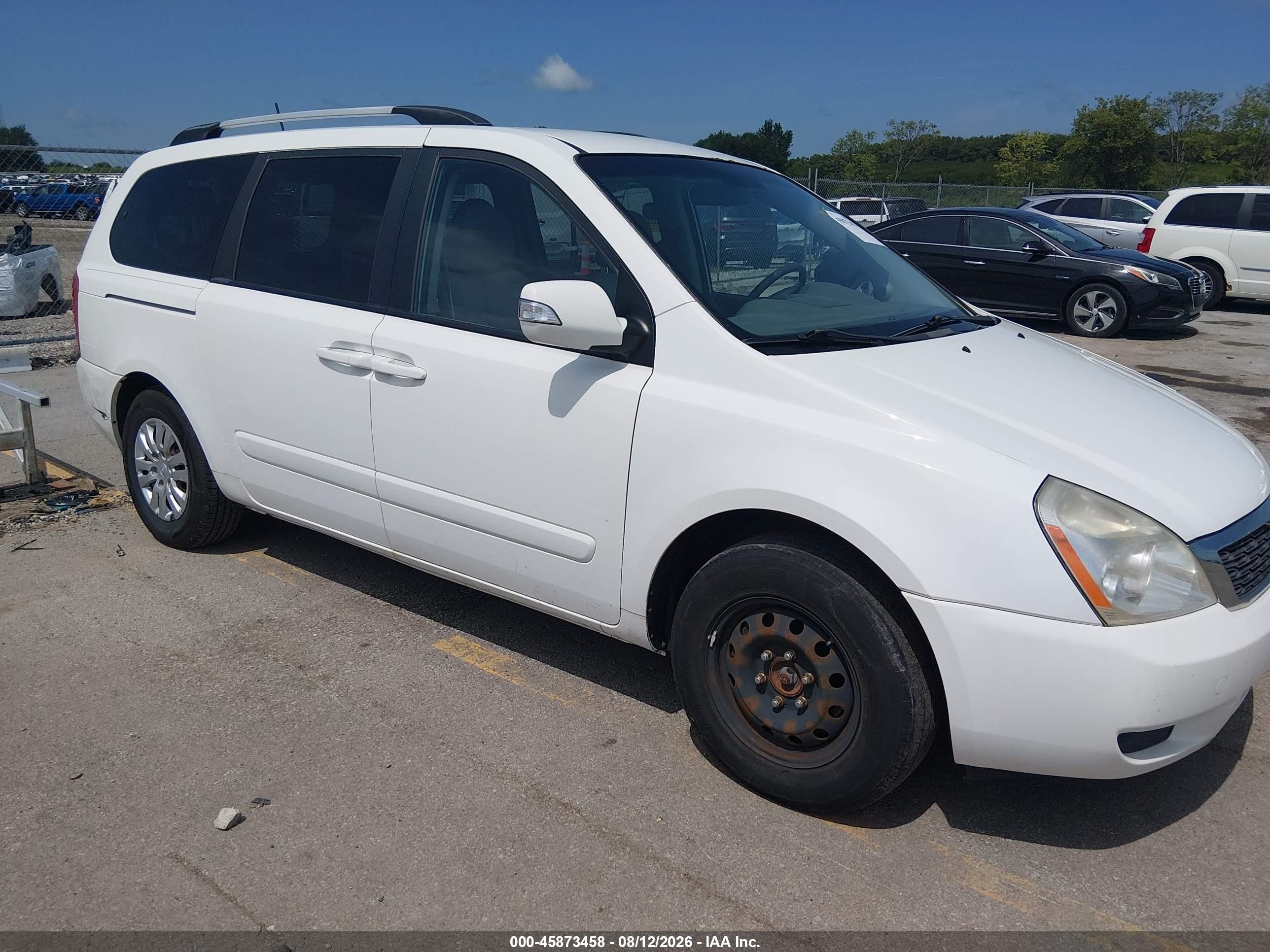 2012 Kia Sedona LX, VIN KNDMG4C73C6415599 — Normal wear