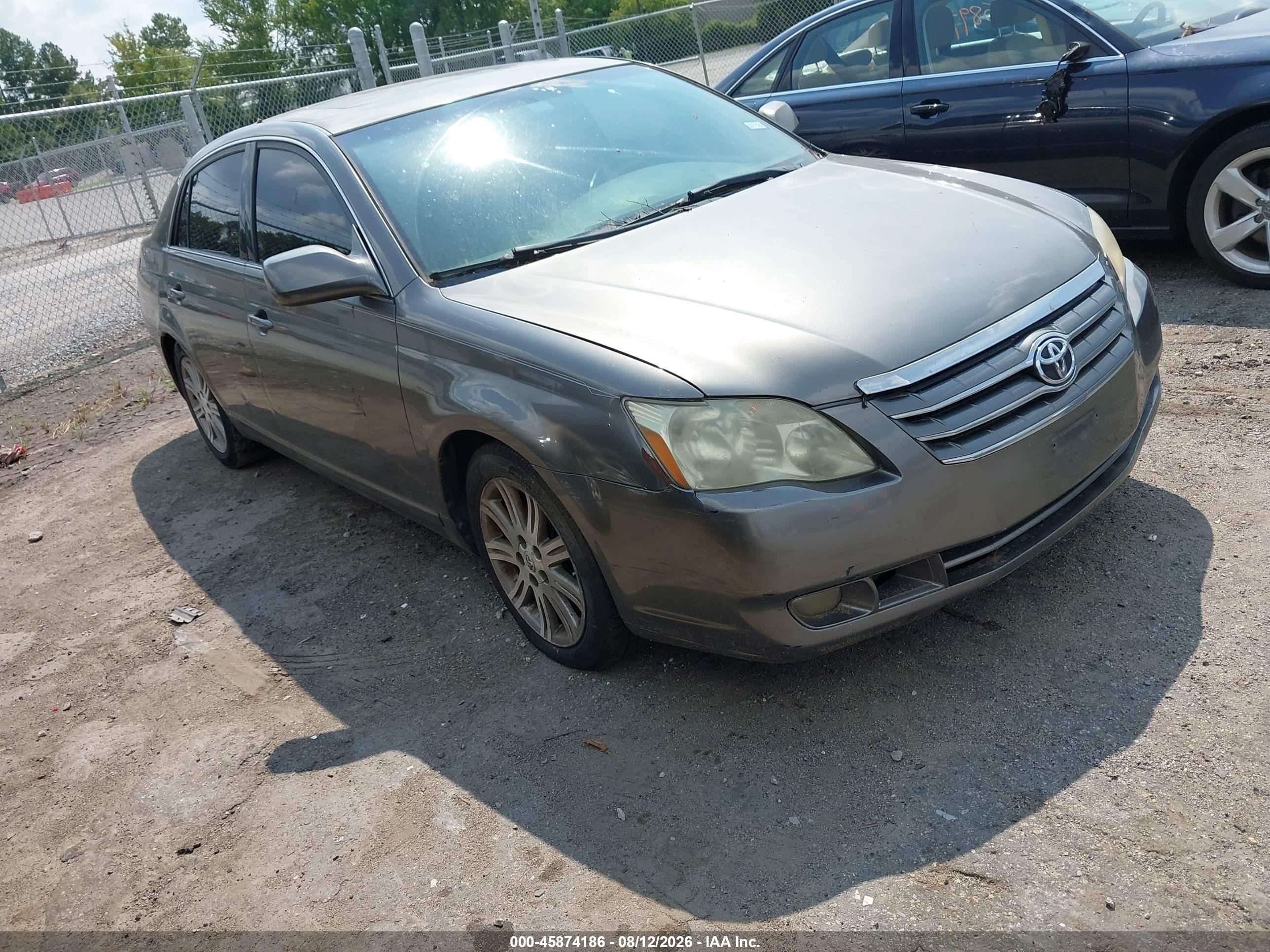 2006 Toyota Avalon XLS, VIN 4T1BK36B16U120982 — Механическое