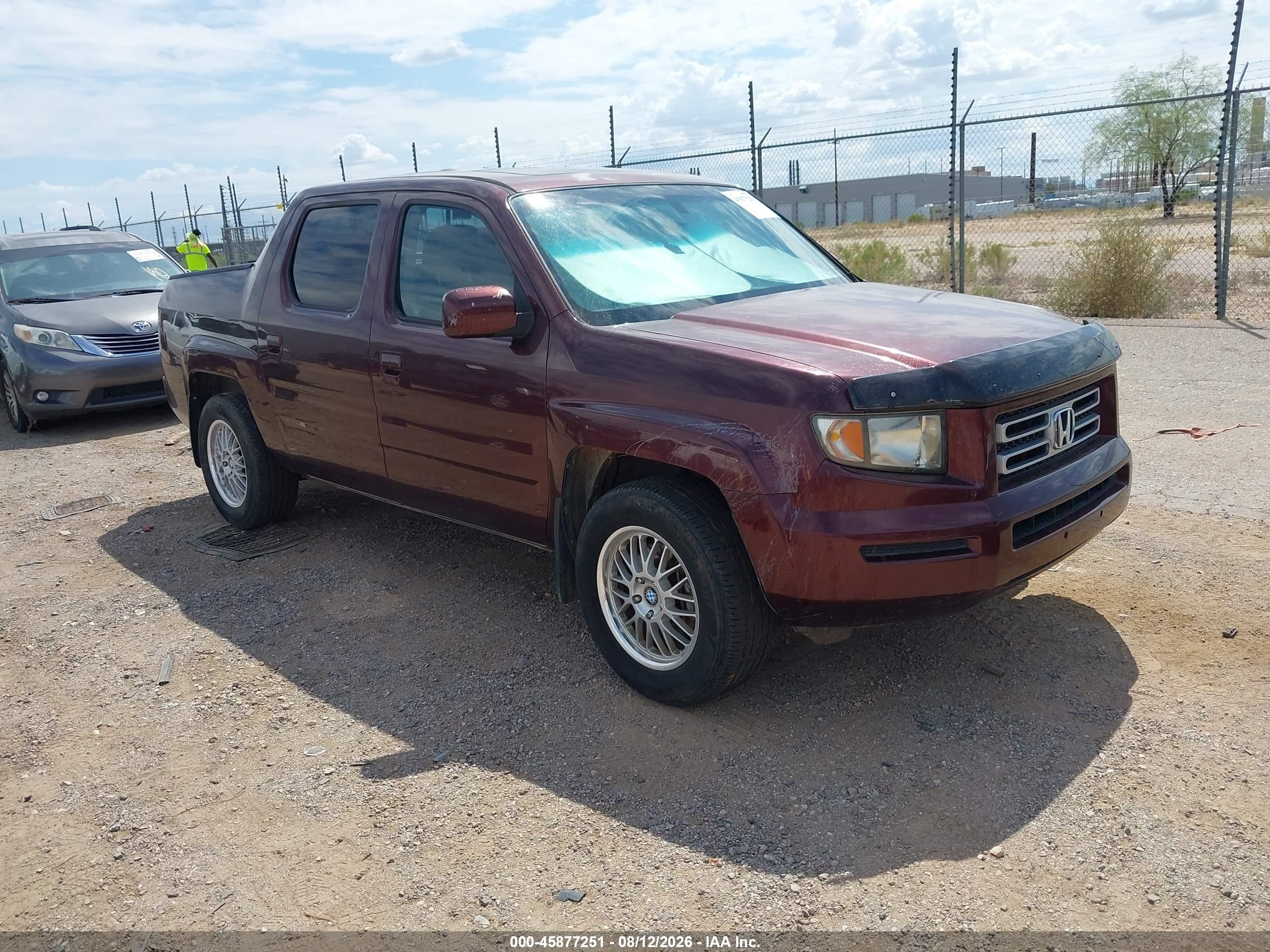 2008 Honda Ridgeline RTL, VIN 2HJYK16518H504761 — Normal wear