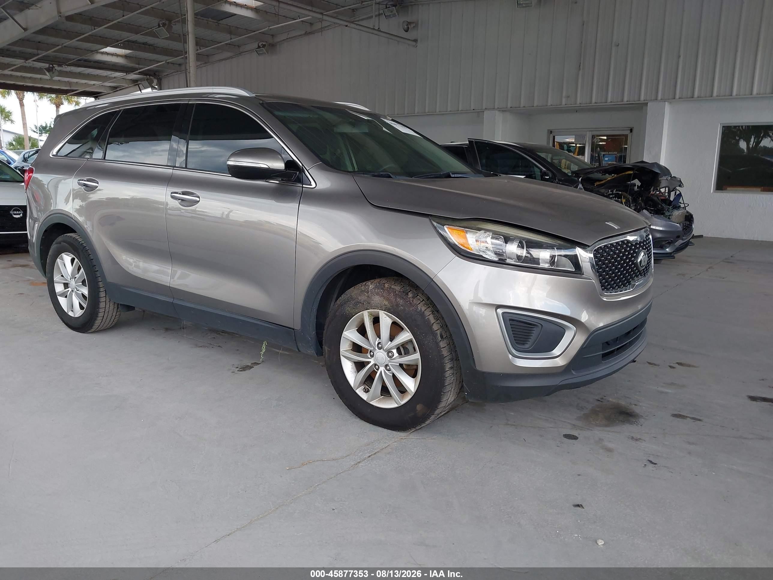 2017 Kia Sorento LX, VIN 5XYPG4A35HG257994 — Обычный износ