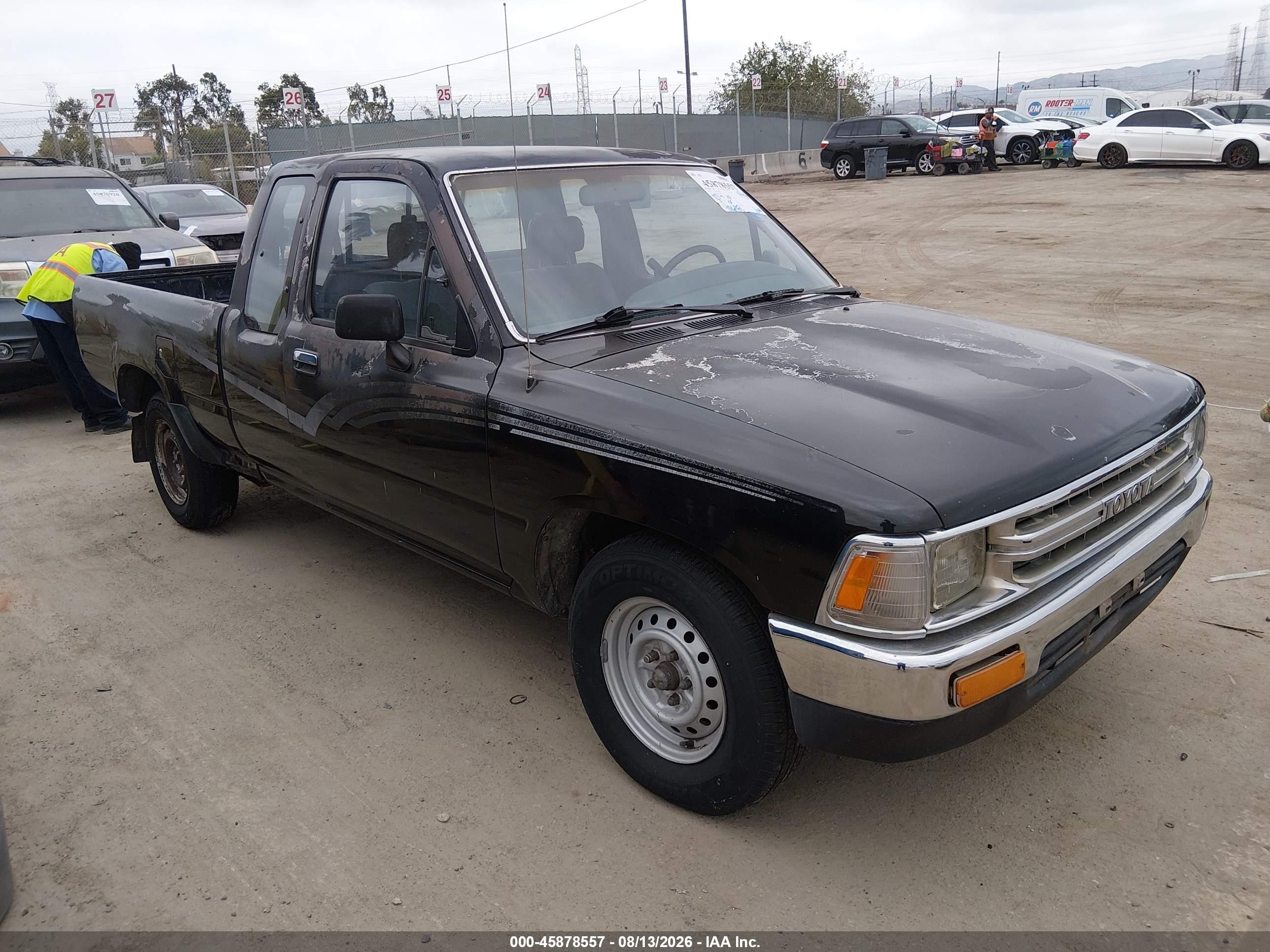 1989 Toyota Pickup DLX, VIN JT4RN93P5K5008977 — Обычный износ