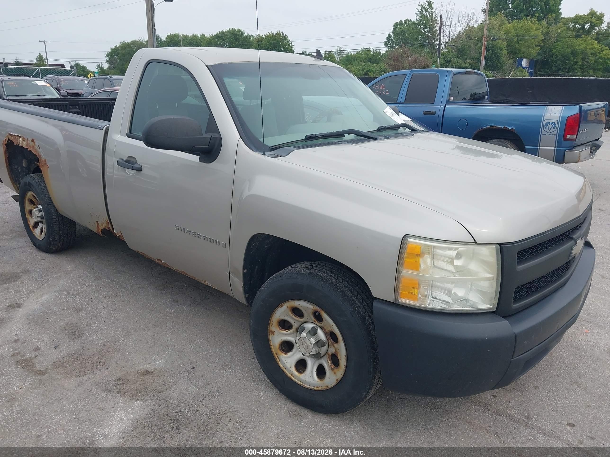 2008 Chevrolet Silverado 1500 Work Truck, VIN 1GCEC14XX8Z327474 — Normal wear