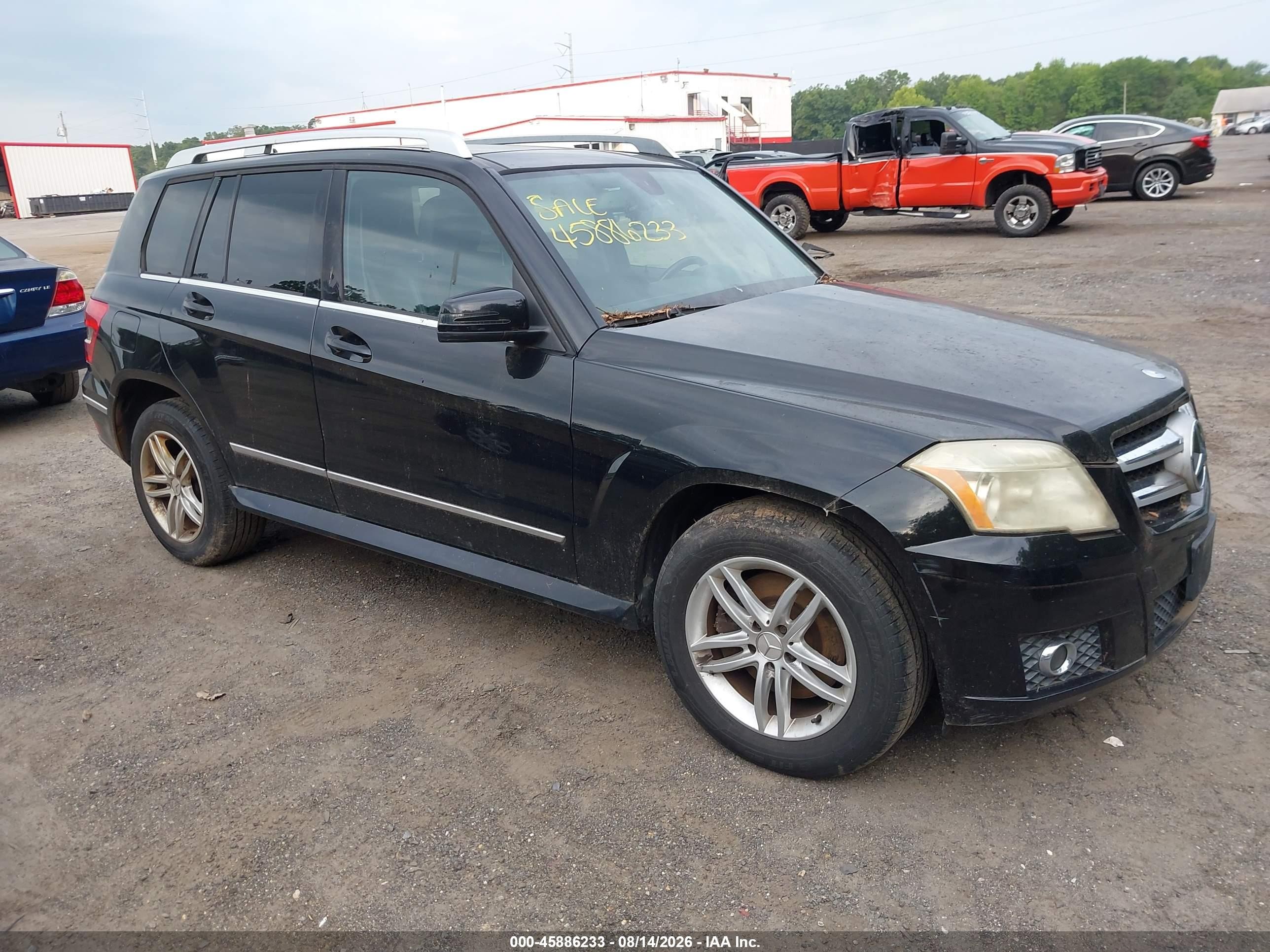 2010 Mercedes-Benz GLK 350, VIN WDCGG8HB4AF294364 — Normal wear