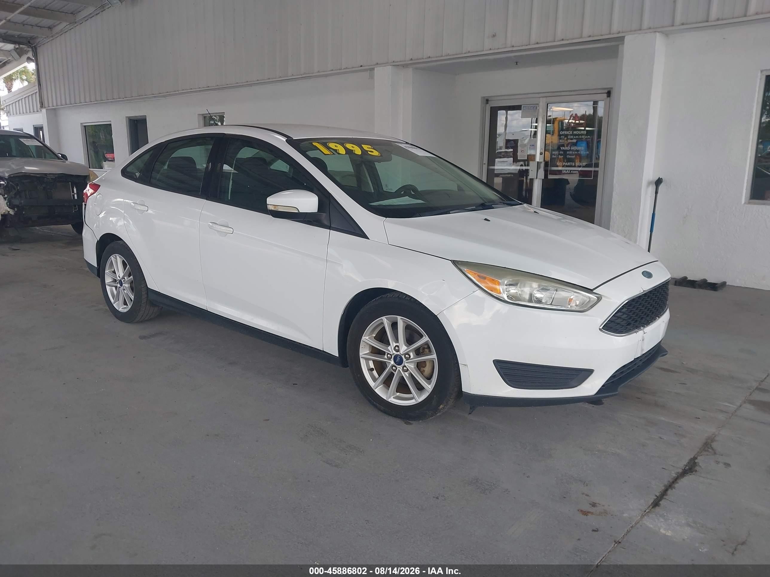 2017 Ford Focus SE, VIN 1FADP3F20HL246439 — Обычный износ