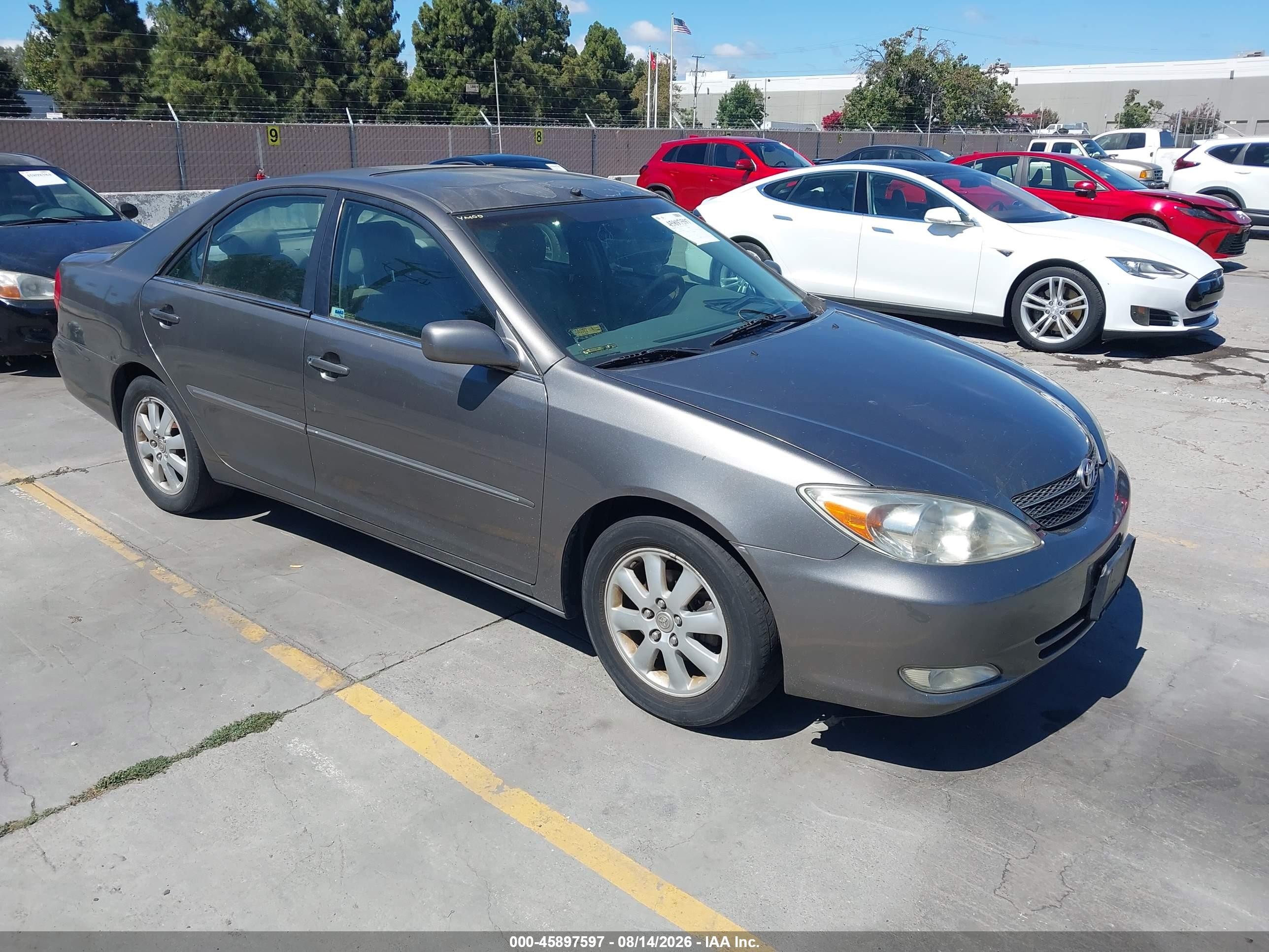 2003 Toyota Camry LE, VIN 4T1BE30K53U746675 — Обычный износ